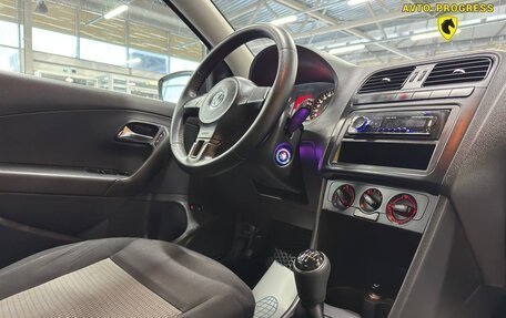 Volkswagen Polo VI (EU Market), 2013 год, 610 000 рублей, 12 фотография