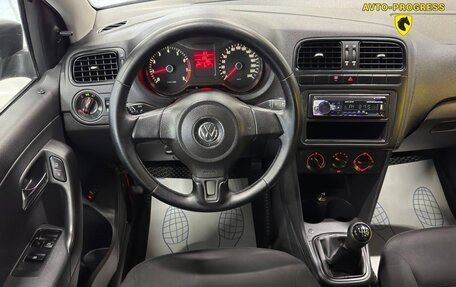 Volkswagen Polo VI (EU Market), 2013 год, 610 000 рублей, 13 фотография