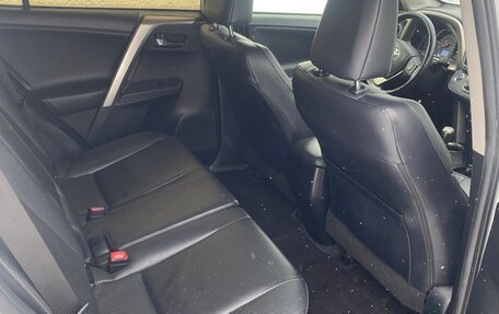 Toyota RAV4, 2015 год, 2 350 000 рублей, 11 фотография