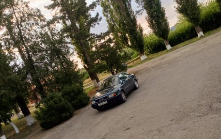 Audi 80, 1991 год, 300 000 рублей, 3 фотография