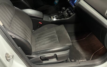 Skoda Superb III рестайлинг, 2016 год, 1 600 000 рублей, 8 фотография