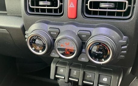 Suzuki Jimny, 2022 год, 1 540 000 рублей, 13 фотография