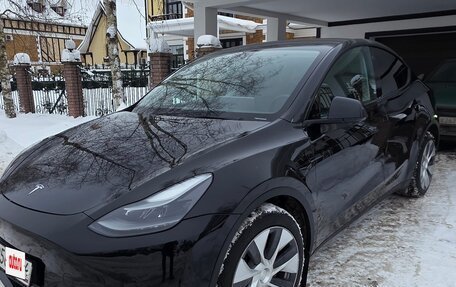 Tesla Model Y I, 2021 год, 4 100 000 рублей, 3 фотография