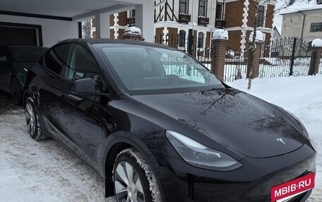 Tesla Model Y I, 2021 год, 4 100 000 рублей, 2 фотография