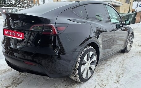 Tesla Model Y I, 2021 год, 4 100 000 рублей, 5 фотография