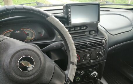 Chevrolet Niva I рестайлинг, 2011 год, 390 000 рублей, 11 фотография