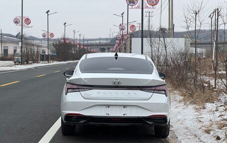 Hyundai Elantra, 2022 год, 1 460 000 рублей, 3 фотография