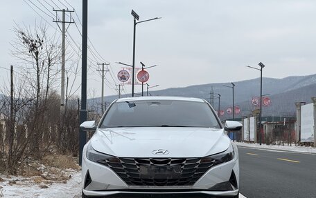 Hyundai Elantra, 2022 год, 1 460 000 рублей, 2 фотография