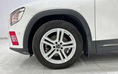 Mercedes-Benz GLB, 2020 год, 2 100 000 рублей, 14 фотография