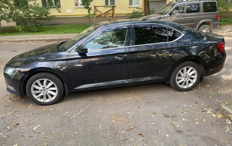 Skoda Superb III рестайлинг, 2018 год, 1 650 000 рублей, 3 фотография