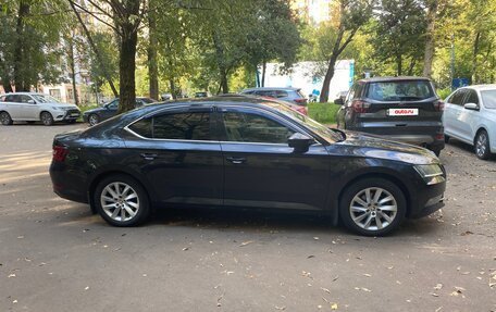 Skoda Superb III рестайлинг, 2018 год, 1 650 000 рублей, 2 фотография