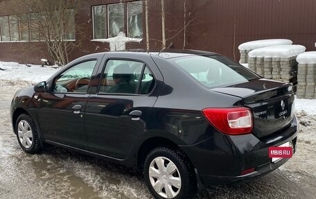 Renault Logan II, 2017 год, 945 000 рублей, 4 фотография