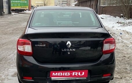 Renault Logan II, 2017 год, 945 000 рублей, 2 фотография