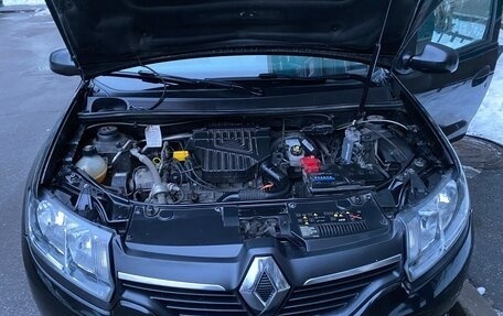 Renault Logan II, 2017 год, 945 000 рублей, 6 фотография