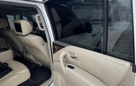 Infiniti QX56, 2010 год, 1 780 000 рублей, 5 фотография