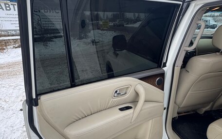 Infiniti QX56, 2010 год, 1 780 000 рублей, 10 фотография