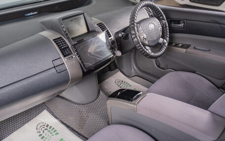 Toyota Prius, 2008 год, 899 000 рублей, 17 фотография