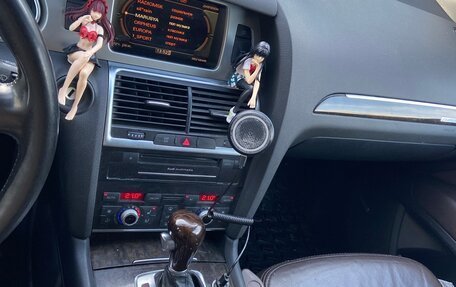 Audi Q7, 2010 год, 1 800 000 рублей, 11 фотография