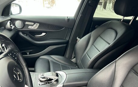 Mercedes-Benz GLC, 2018 год, 4 500 000 рублей, 17 фотография