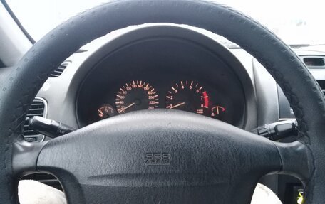 Mitsubishi Carisma I, 1998 год, 160 000 рублей, 5 фотография