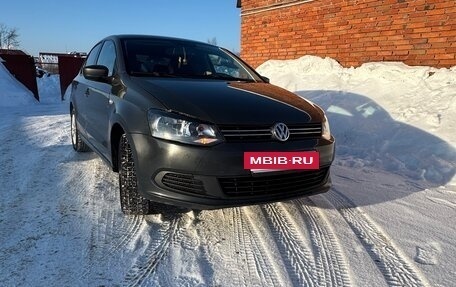 Volkswagen Polo VI (EU Market), 2013 год, 620 000 рублей, 3 фотография