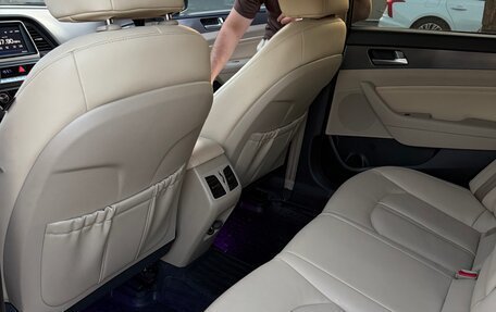 Hyundai Sonata VII, 2017 год, 2 100 000 рублей, 10 фотография