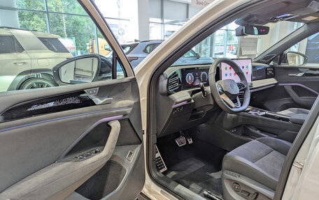 Volkswagen Tiguan, 2025 год, 5 190 000 рублей, 14 фотография