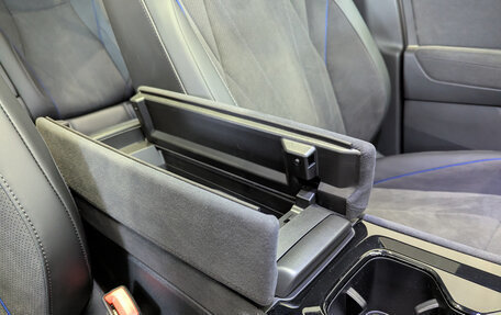 Volkswagen Tiguan, 2025 год, 5 190 000 рублей, 27 фотография