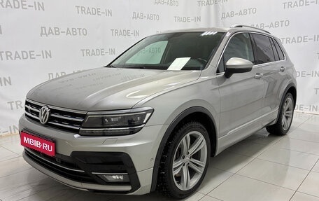 Volkswagen Tiguan II, 2018 год, 3 127 000 рублей, 1 фотография