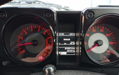 Suzuki Jimny, 2019 год, 1 950 000 рублей, 13 фотография