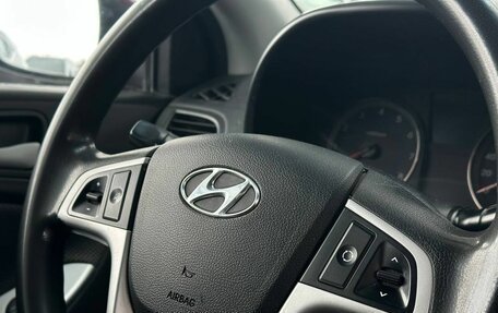 Hyundai Solaris II рестайлинг, 2013 год, 999 900 рублей, 6 фотография