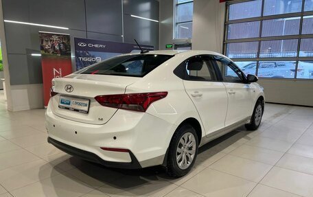 Hyundai Solaris II рестайлинг, 2019 год, 1 010 000 рублей, 4 фотография