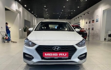 Hyundai Solaris II рестайлинг, 2019 год, 1 010 000 рублей, 2 фотография