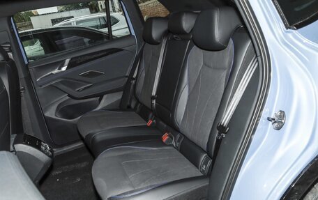 Volkswagen Tiguan, 2025 год, 4 668 000 рублей, 13 фотография