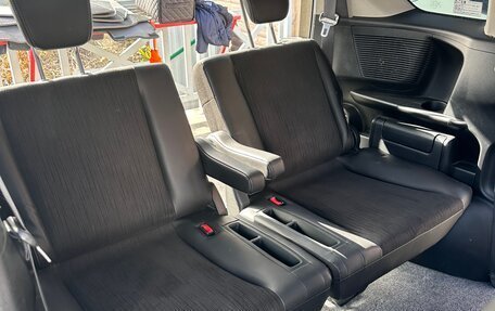 Honda Freed I, 2013 год, 1 220 000 рублей, 19 фотография