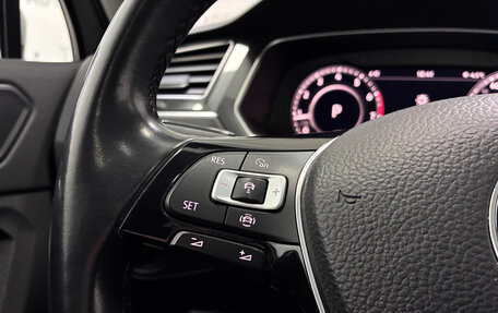 Volkswagen Tiguan II, 2018 год, 3 127 000 рублей, 16 фотография