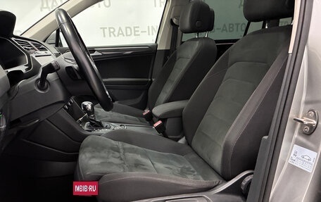 Volkswagen Tiguan II, 2018 год, 3 127 000 рублей, 10 фотография