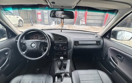BMW 3 серия, 1994 год, 349 999 рублей, 12 фотография