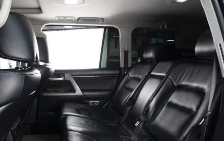 Toyota Land Cruiser 200, 2011 год, 4 350 000 рублей, 9 фотография