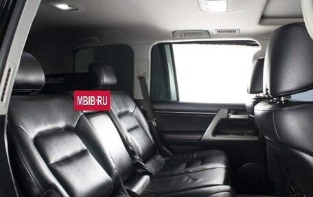 Toyota Land Cruiser 200, 2011 год, 4 350 000 рублей, 6 фотография