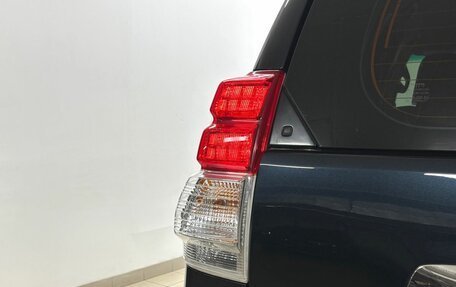 Toyota Land Cruiser Prado 150 рестайлинг 2, 2011 год, 2 990 000 рублей, 10 фотография