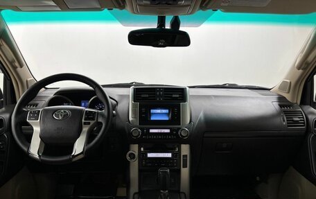 Toyota Land Cruiser Prado 150 рестайлинг 2, 2011 год, 2 990 000 рублей, 18 фотография