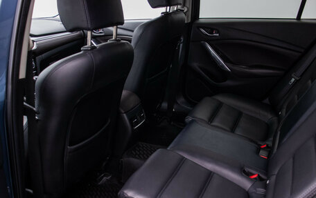 Mazda 6, 2018 год, 1 990 000 рублей, 11 фотография