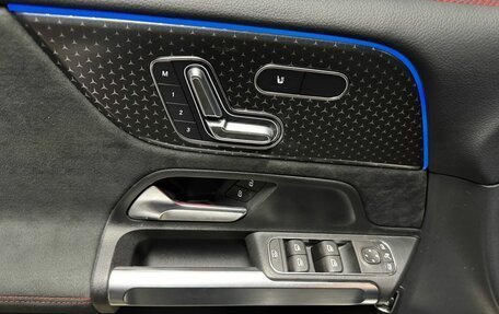 Mercedes-Benz GLB, 2024 год, 6 850 000 рублей, 9 фотография