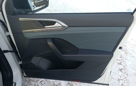 Volkswagen Tharu, 2023 год, 4 095 000 рублей, 17 фотография