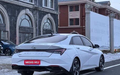 Hyundai Elantra, 2022 год, 1 460 000 рублей, 5 фотография