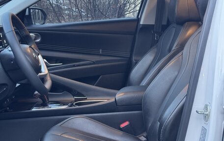 Hyundai Elantra, 2022 год, 1 460 000 рублей, 13 фотография