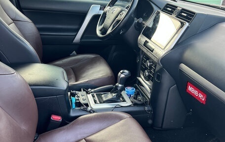 Toyota Land Cruiser Prado 150 рестайлинг 2, 2018 год, 5 750 000 рублей, 10 фотография