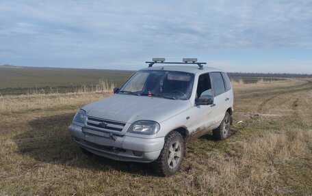 Chevrolet Niva I рестайлинг, 2005 год, 320 000 рублей, 2 фотография