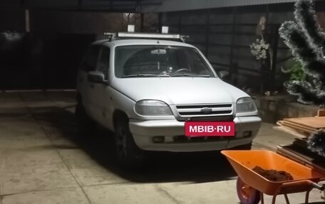 Chevrolet Niva I рестайлинг, 2005 год, 320 000 рублей, 12 фотография